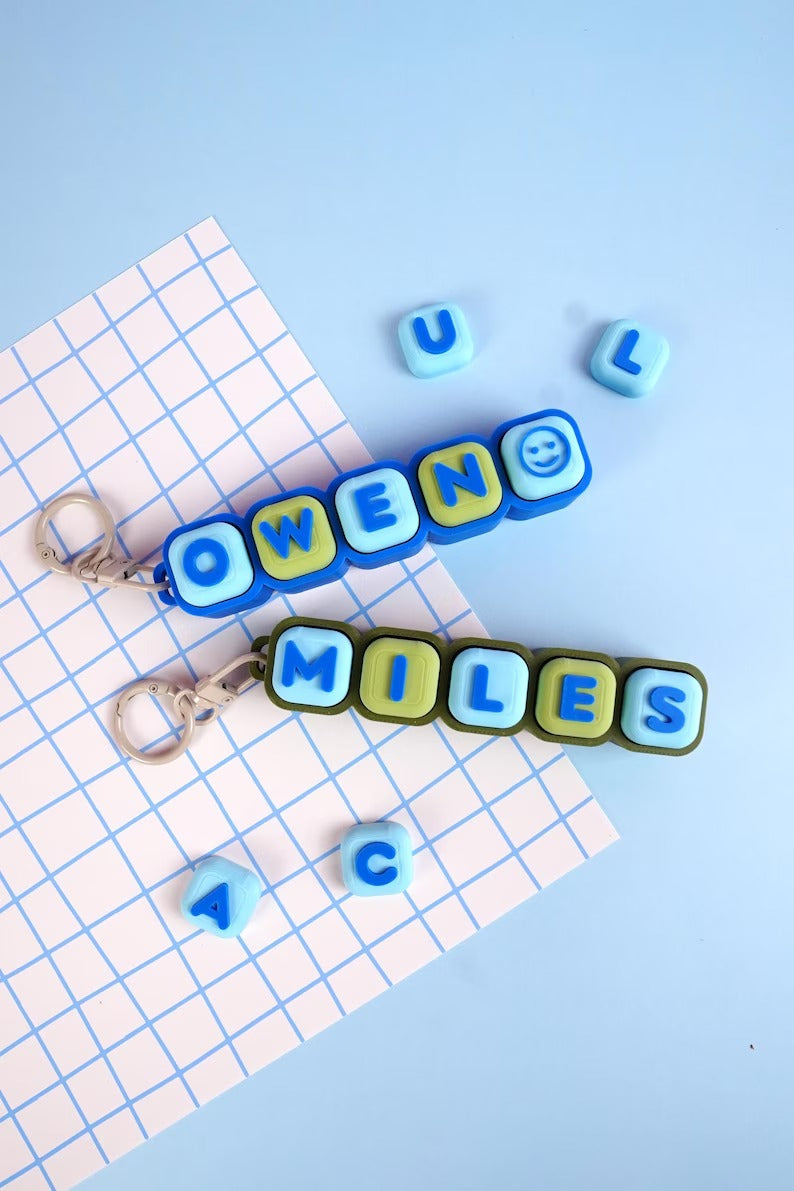 Custom Name Bubble Clicker Keychain (Blueberry Matcha)