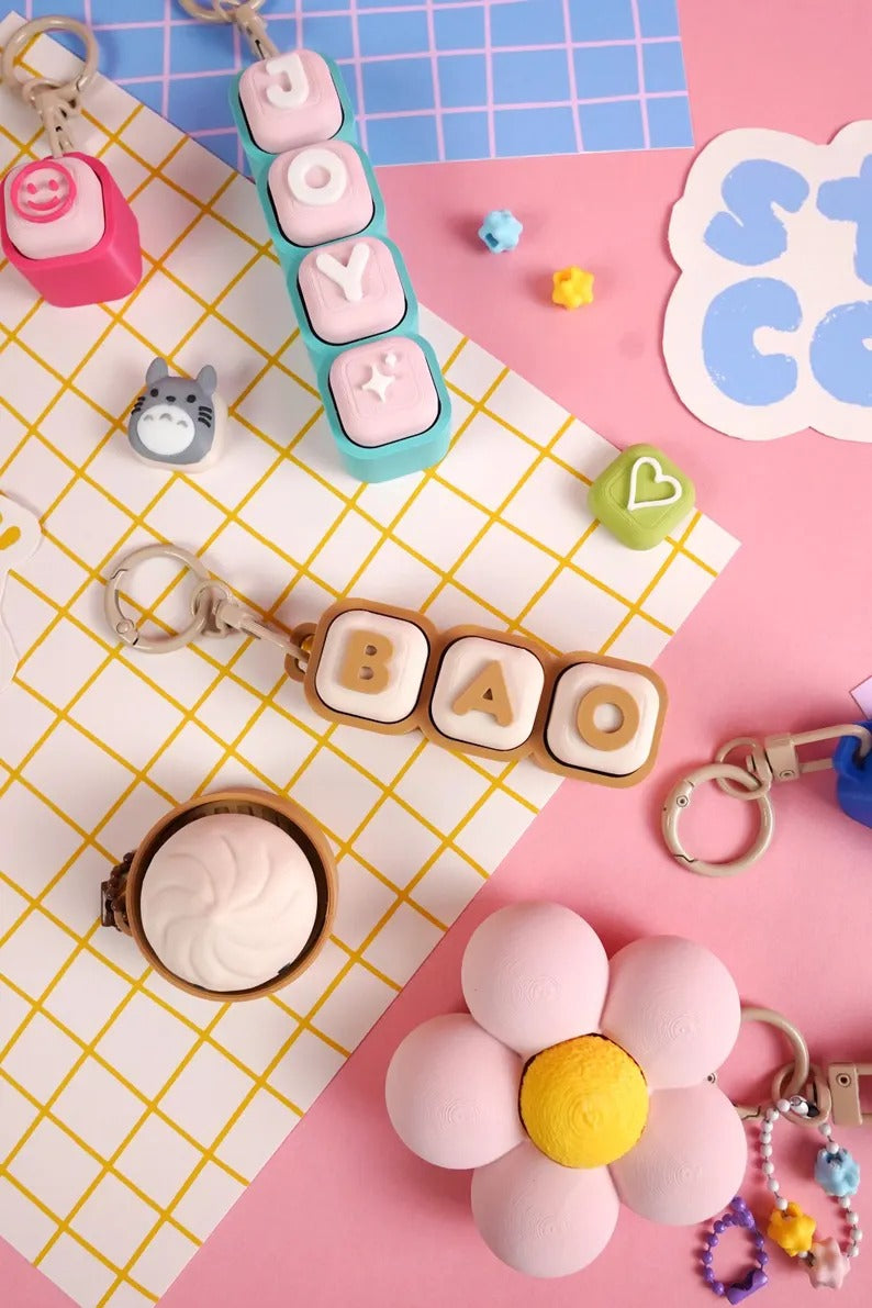 Custom Name Bubble Clicker Keychain (Milk Tea)