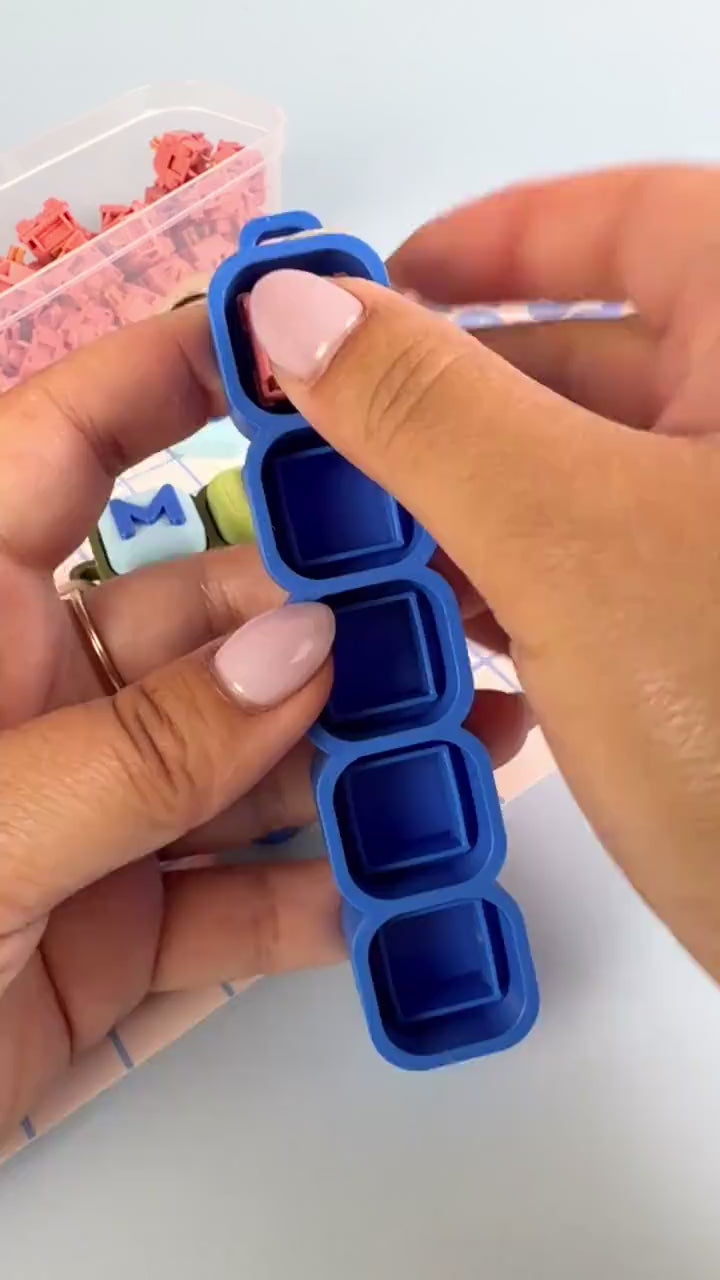 Custom Name Bubble Clicker Keychain (Blueberry Matcha)